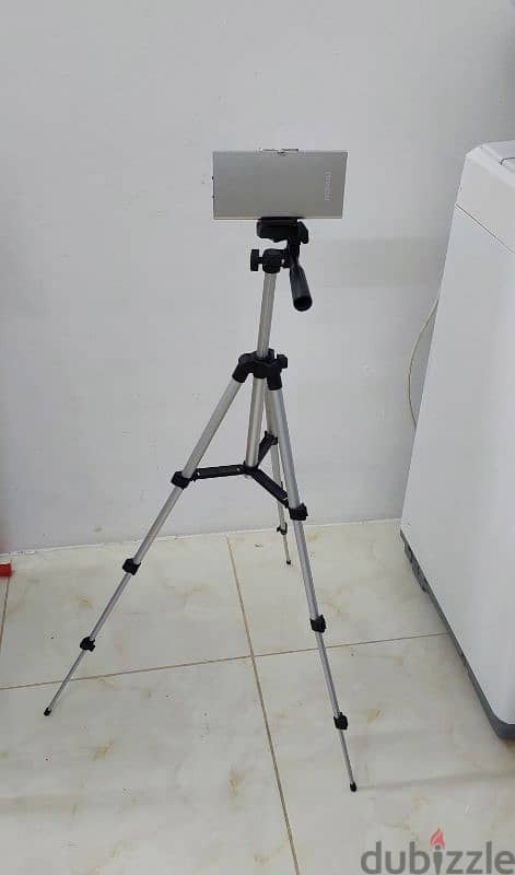 Tripod 1