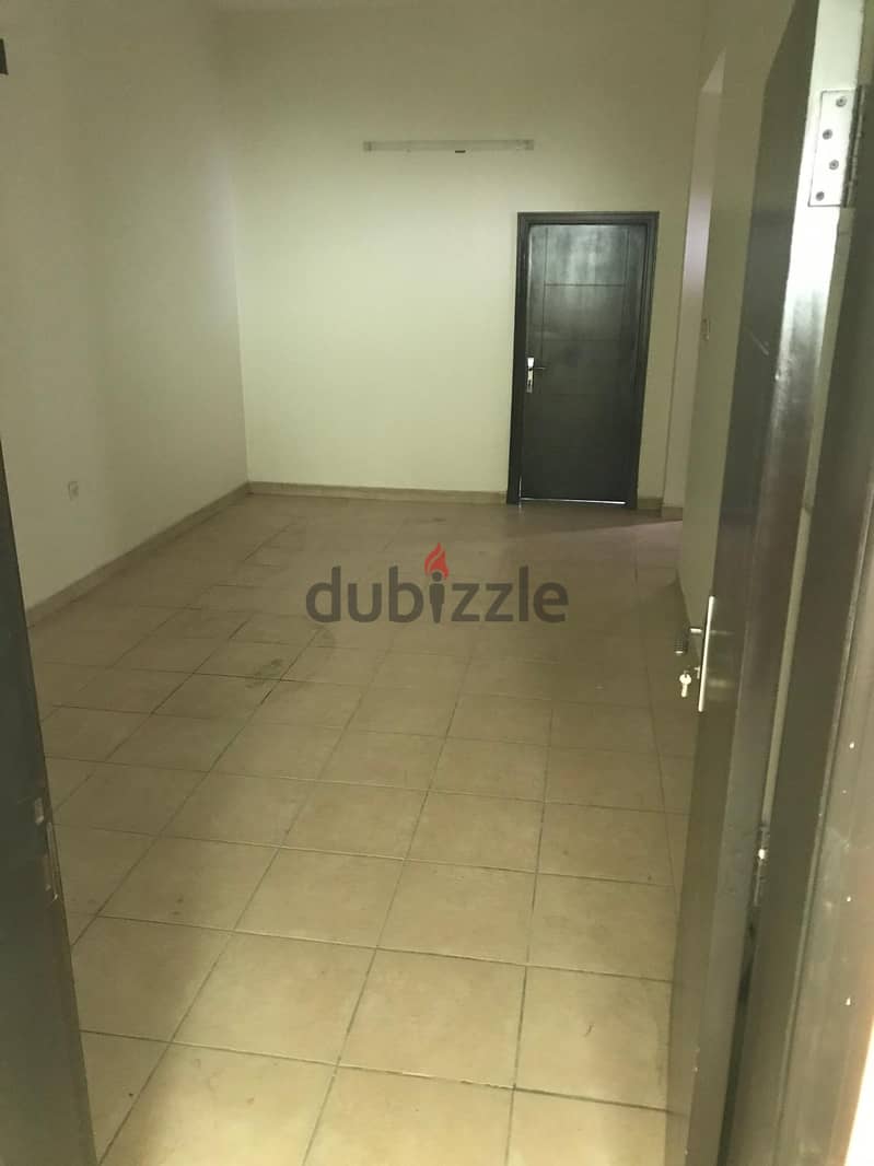 Spacious Flat For Rent in Sanad 0