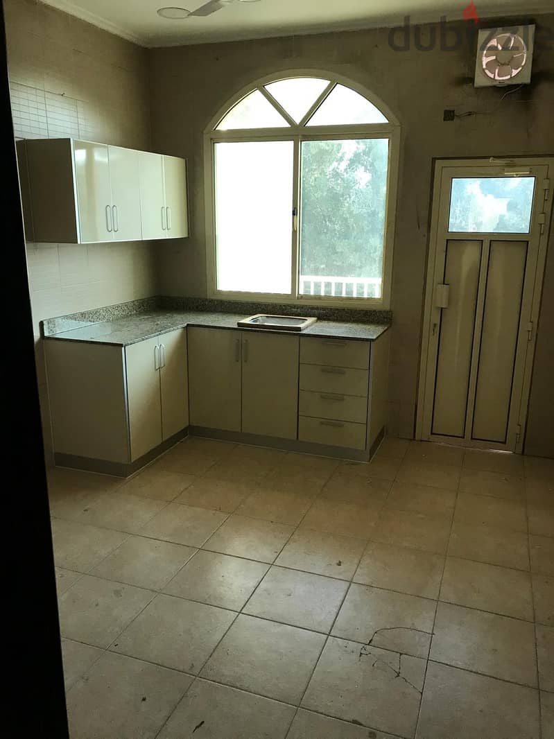 Spacious Flat For Rent in Sanad 6