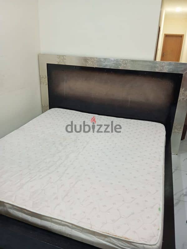 king sazie bed for sale 0