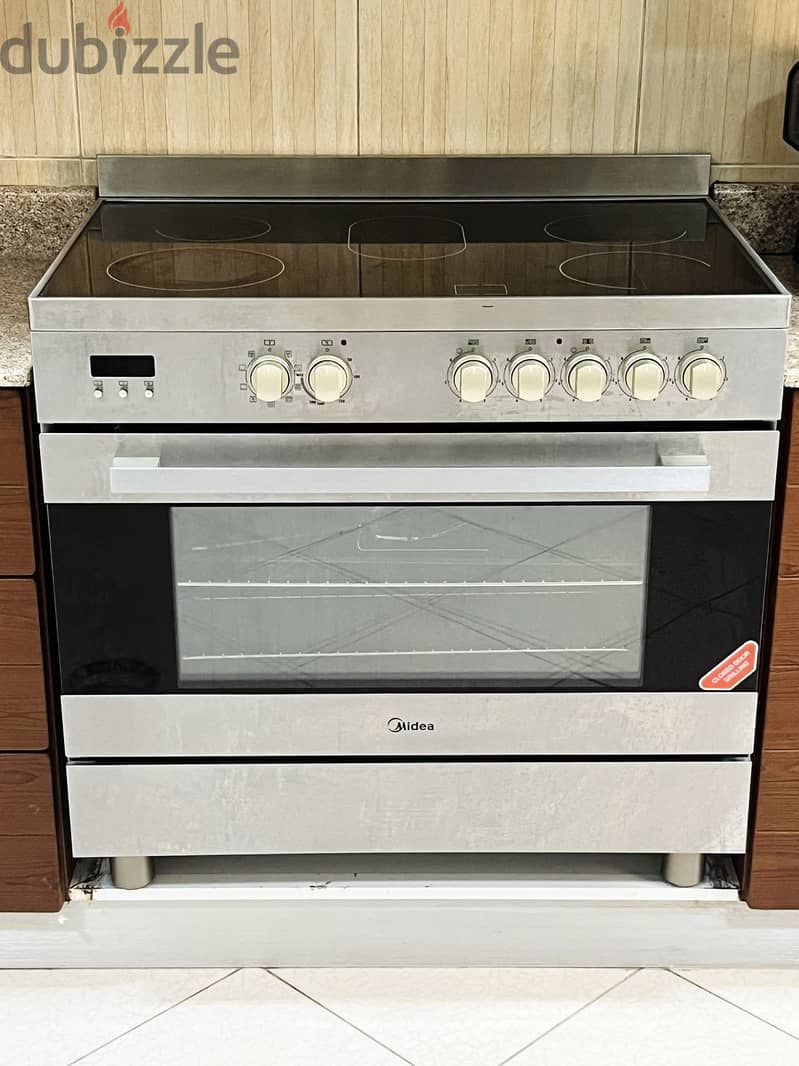 Midea Five Hob Electric Oven 0