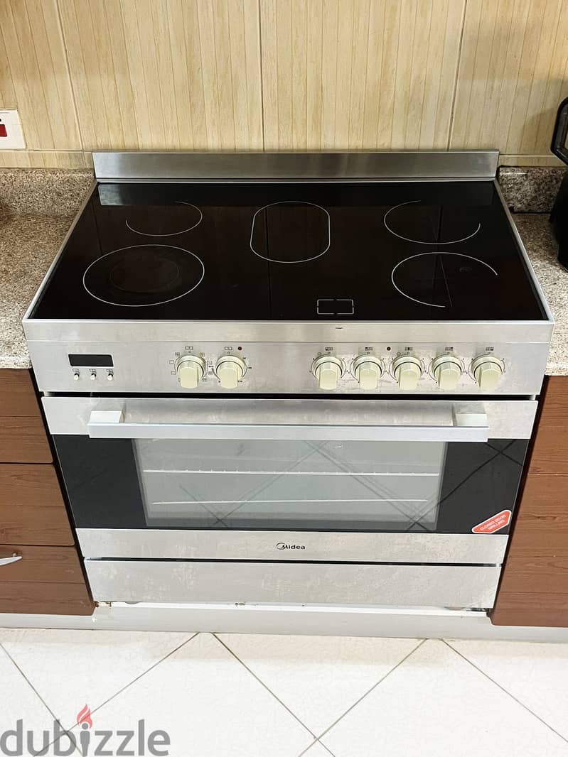 Midea Five Hob Electric Oven 2