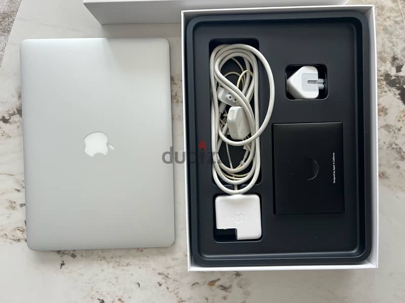 MacBook Air 13-inch 3