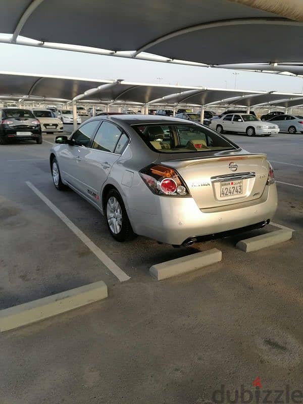 Nissan Altima 2010 1500 BHD 33990572 2