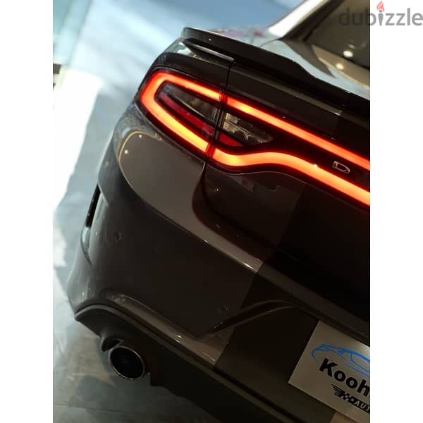 Dodge Charger 2019 6