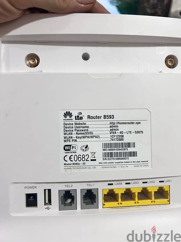 unlocked any sim Huawei 4g router 1