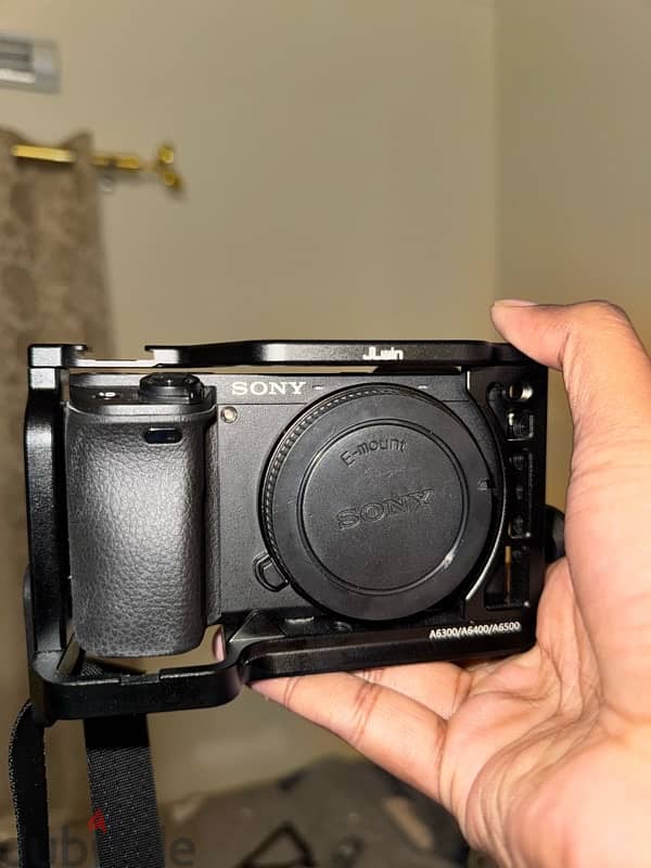 Sony A6400 Camera ( With Warranty) In Excellent Condition for sale 1