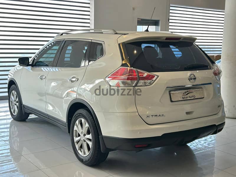 Nissan X-Trail 2015 mid option model FOR SALE 1