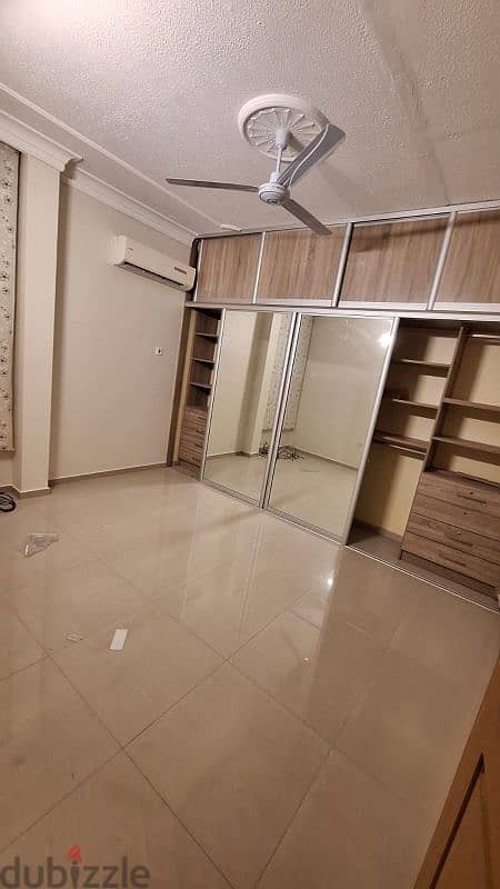 للايجار بيت في عالي شامل For rent house in a'ali with EAW 8