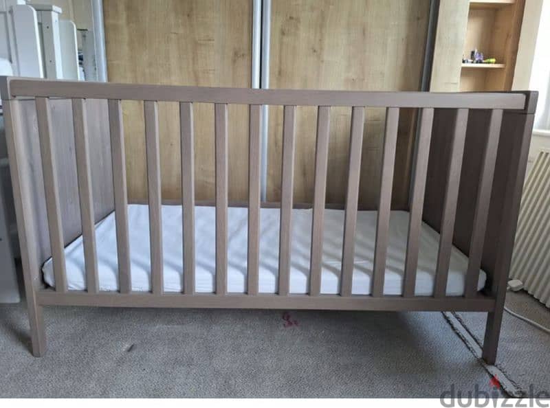 baby crib 20bd with matress 0