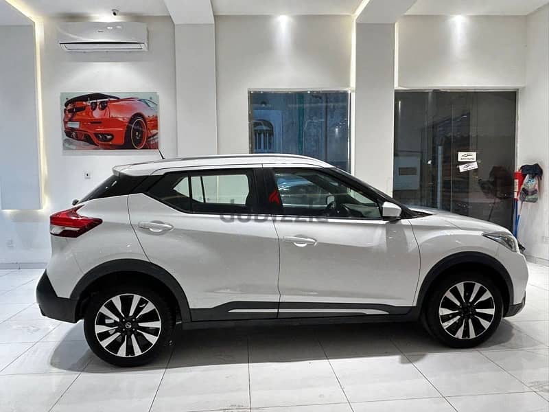 Nissan Kicks 2017 mid option  FOR SALE 8