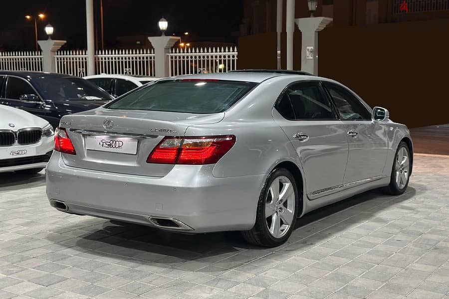 Lexus LS-Series 2012 LS 460 L 11