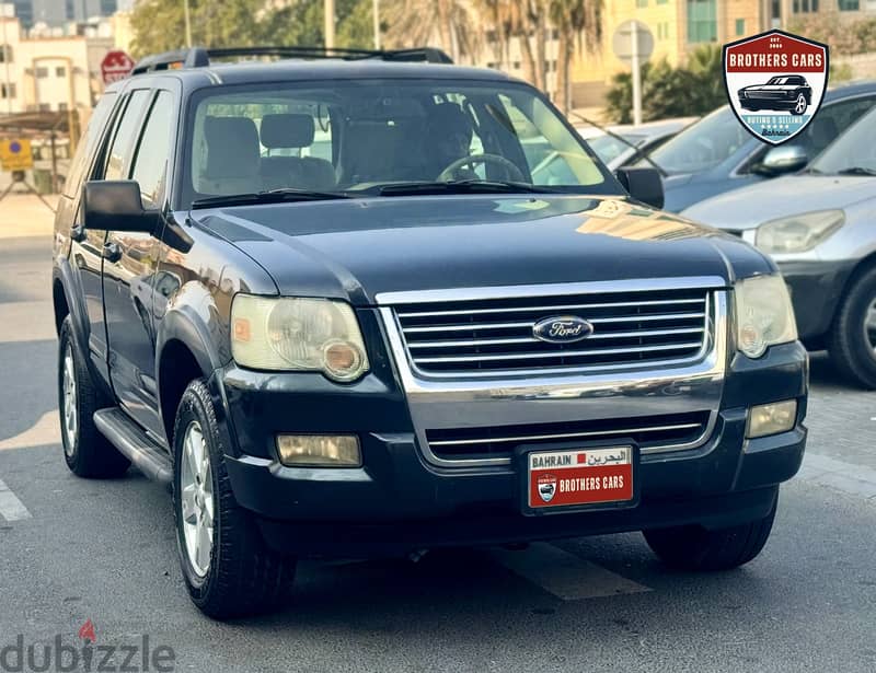 Ford Explorer XLT 4x4 5