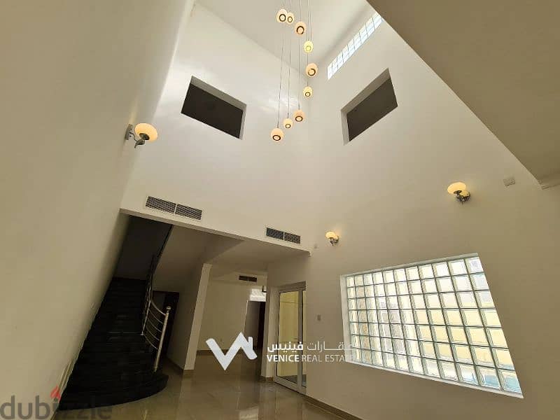 Luxury Villa | Prime Location | Swimming Pool 3