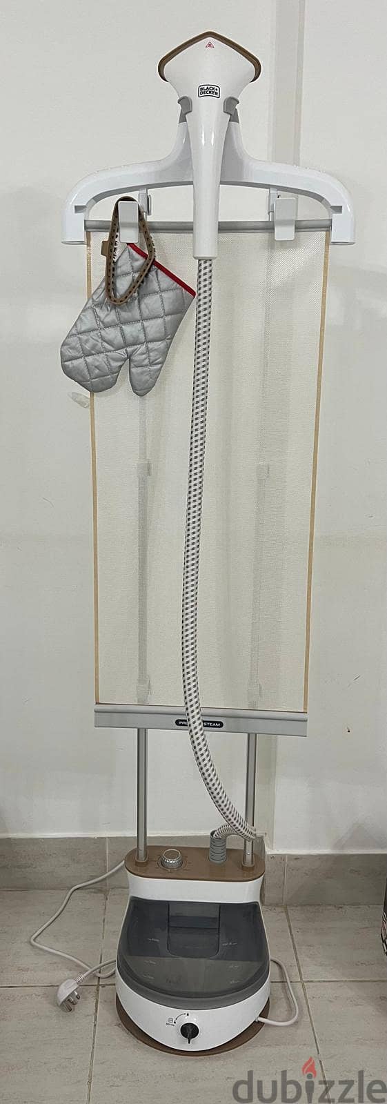 Black & Decker 1.5L Garment Steamer With Dual Pole (2400W) - For Sale 0