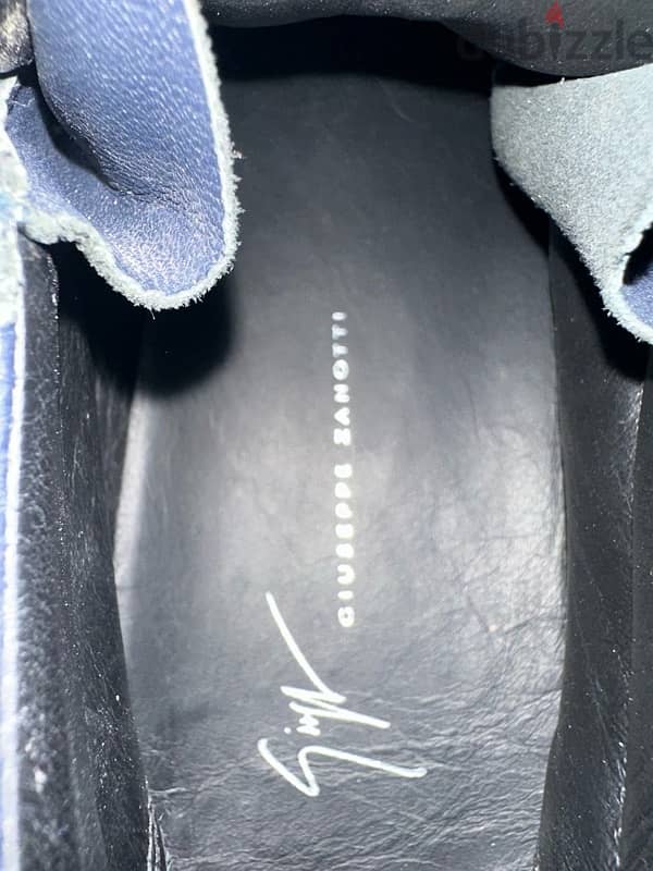 GIUSEPPE ZANOTTI sneaker good condition not use. 0