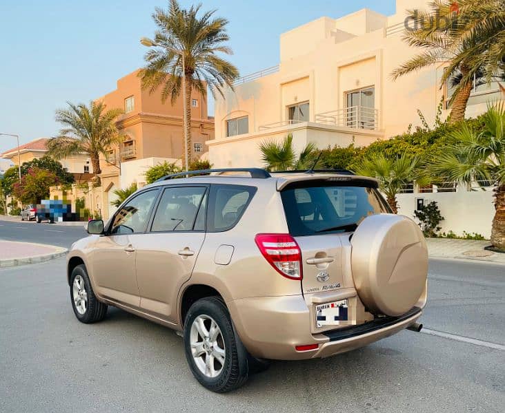 Toyota Rav 4 2012 model for sale. . . 6