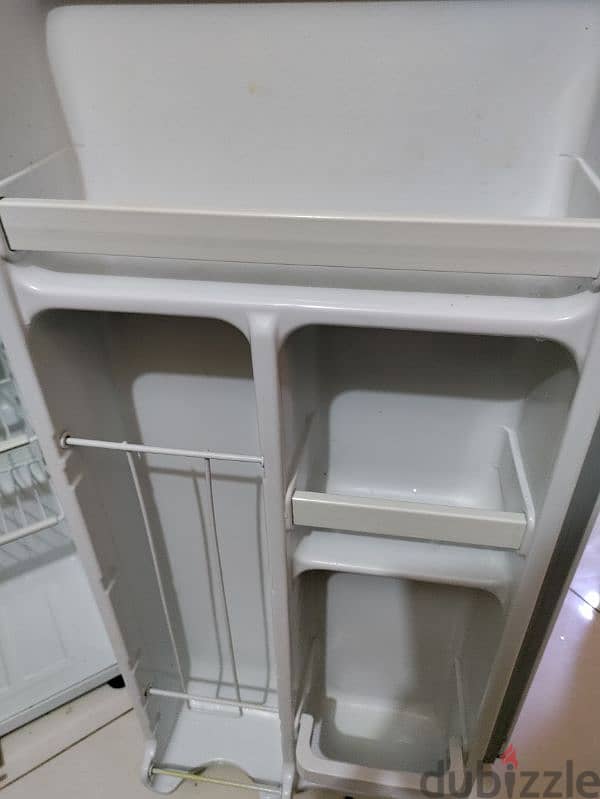 super General fridge for sale 3