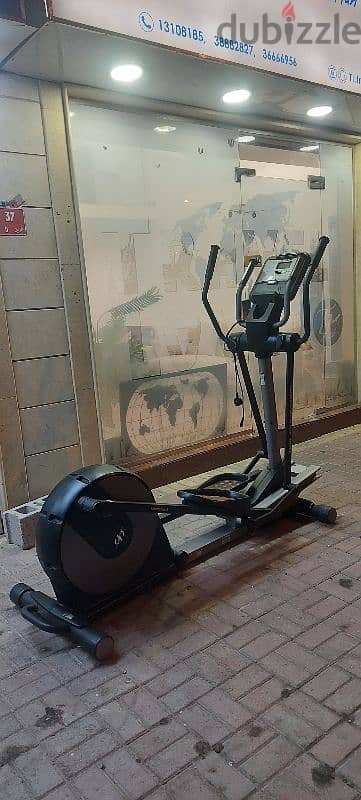 nodertrack heavy duty 200kg atomatic cross trainer only 180bd