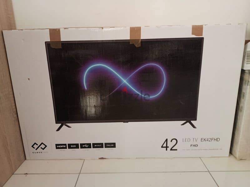 LED TV CLASS PRO 42 INCH 3