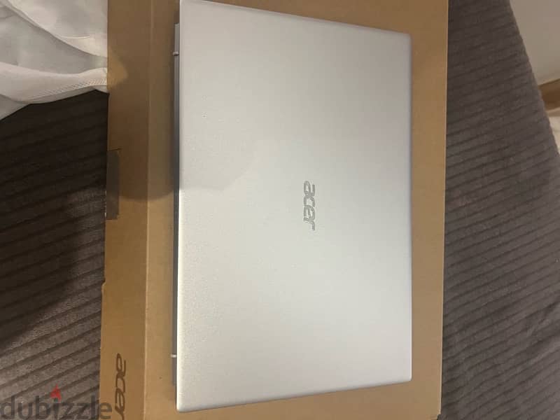 acer swift 14 ryzen  7 16gb 512 gb ssd win11 silver 0