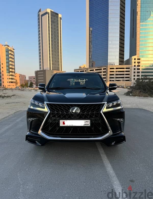 Lexus LX 570 2018 0