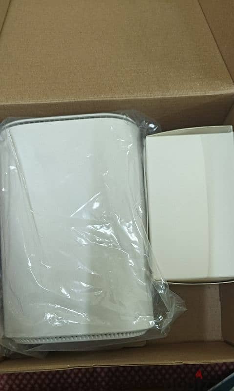 BRAND NEW ZTE 5G cpe WIFI⁶ router Open line with delivery 1