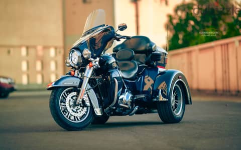 HARLEY DAVIDSON TRI GLIDE ULTRA