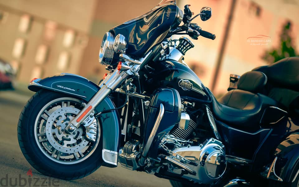 HARLEY DAVIDSON TRI GLIDE ULTRA 2