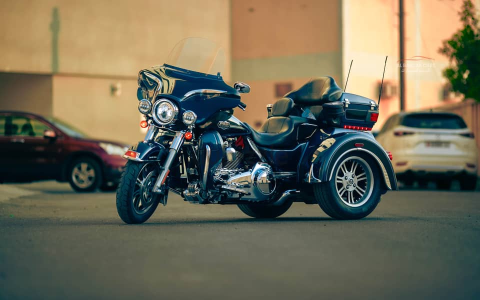 HARLEY DAVIDSON TRI GLIDE ULTRA 3