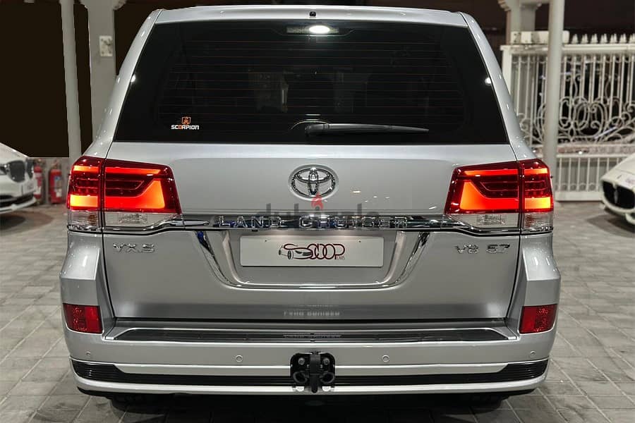 Toyota Land Cruiser 2019 VXS 5.7 11