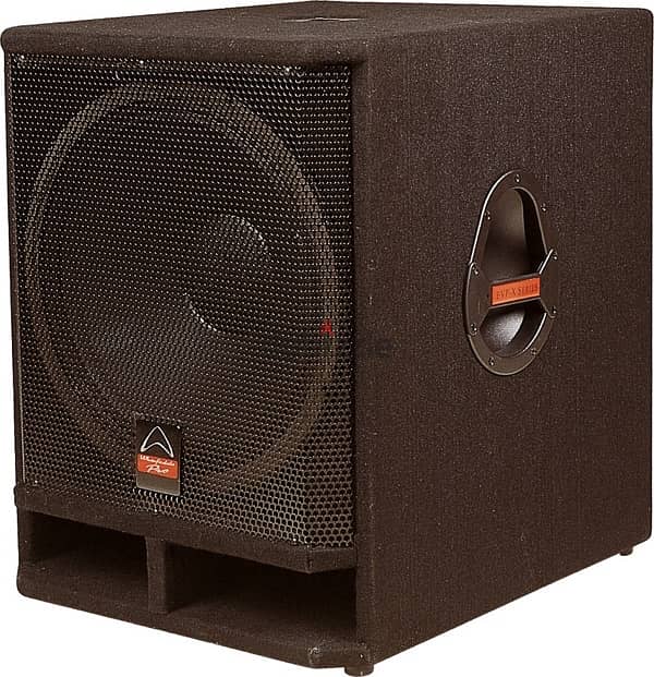 Speakers and amp for sale مجموعة سماعات للبيع 11