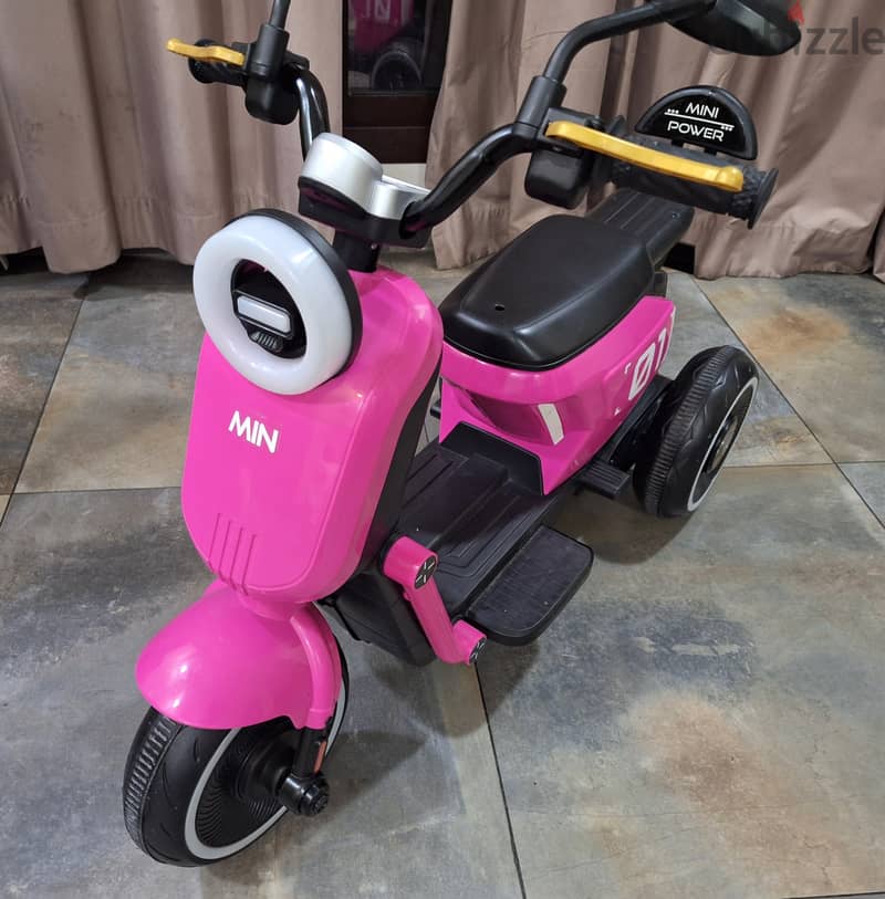 2 months old kids electric scooter 0