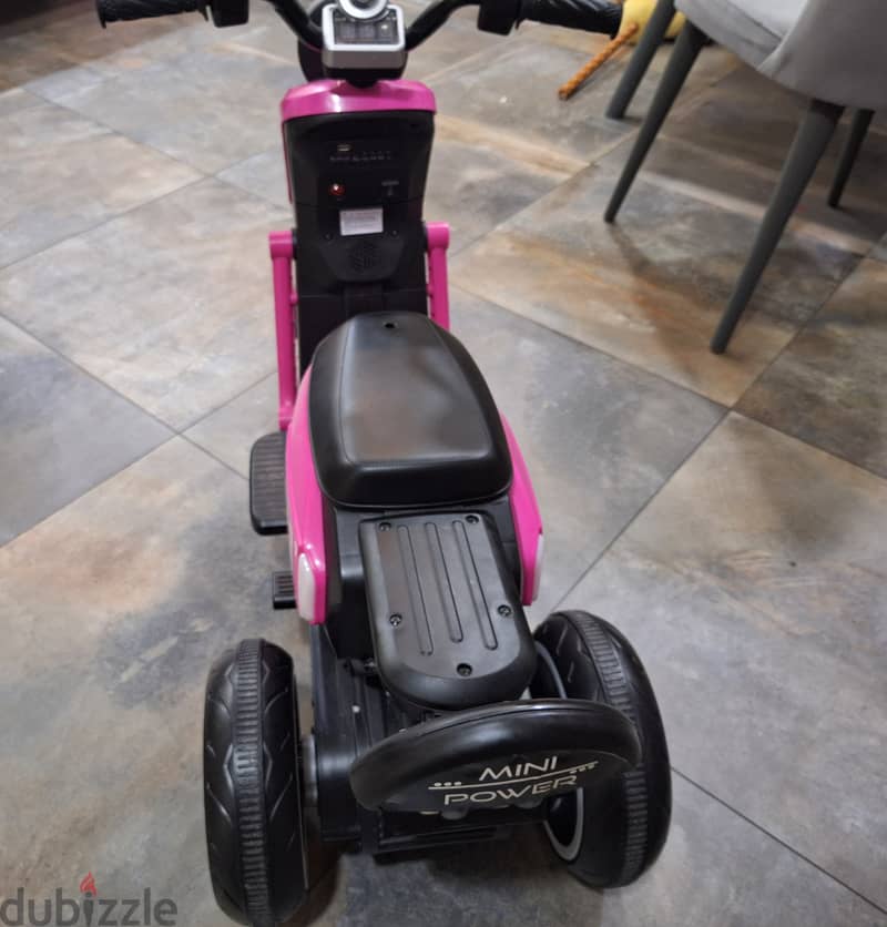 2 months old kids electric scooter 4