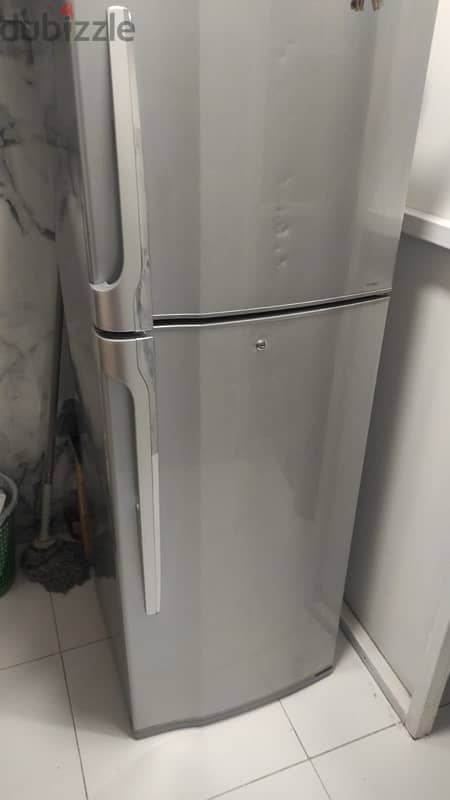 TOSHIBA refrigerator 1