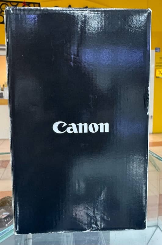 For sale :- Canon Lens 1