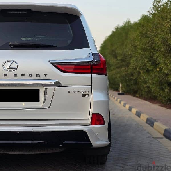 Lexus LX-Series 2018, Agent Maintained, Superb Condition 3