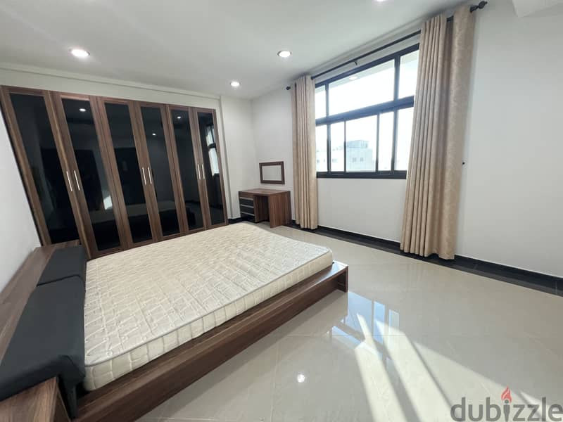 Spacious Furnished 2Bedroom Apartment with Balcony 6