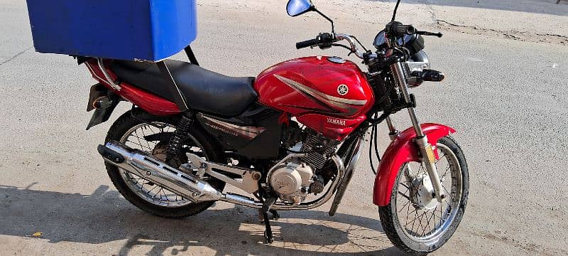 YAMAHA YBR 125 contact  (33747546) 1