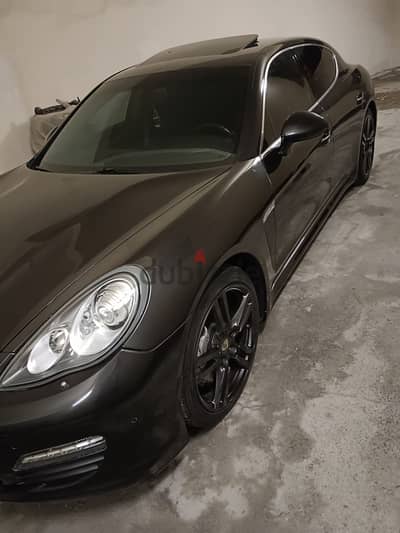 Porsche Panamera S 2011 (V8 Sport Plus Edition)