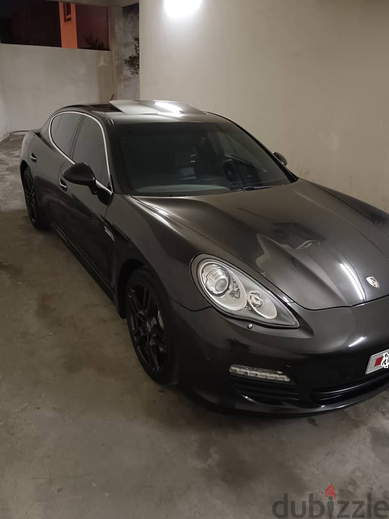 Porsche Panamera S 2011 (V8 Sport Plus Edition) 1