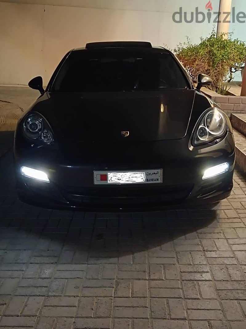 Porsche Panamera S 2011 (V8 Sport Plus Edition) 7