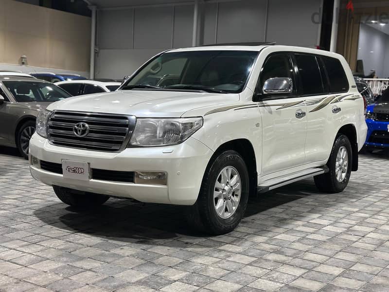 Toyota Land Cruiser 2011 GXR V8 0