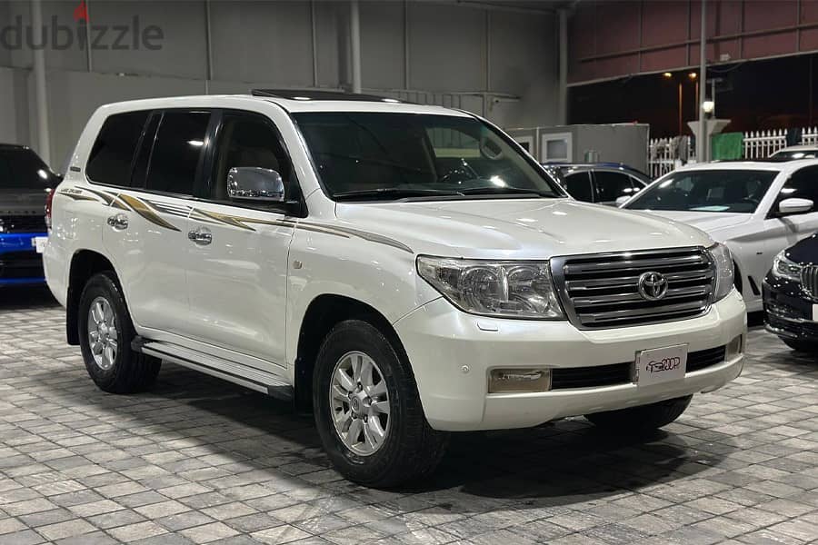 Toyota Land Cruiser 2011 GXR V8 2