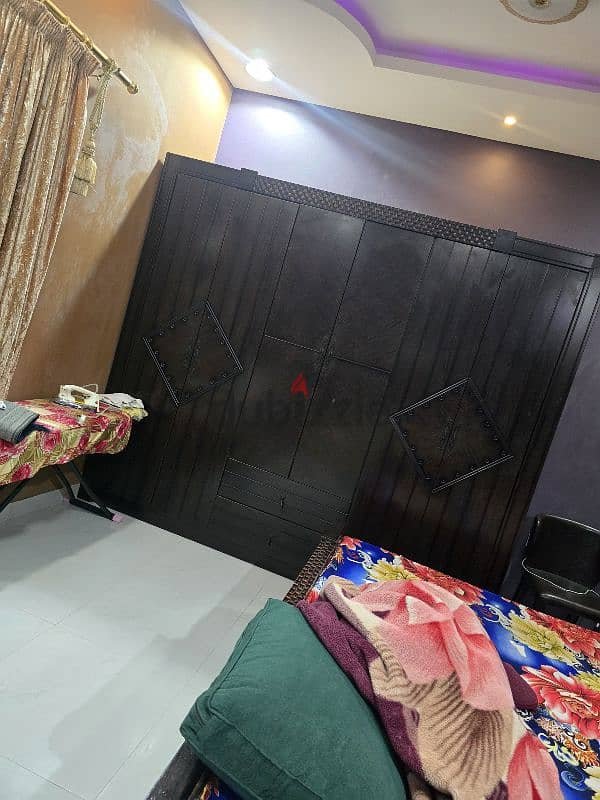 bed room set for sale v good condition 1