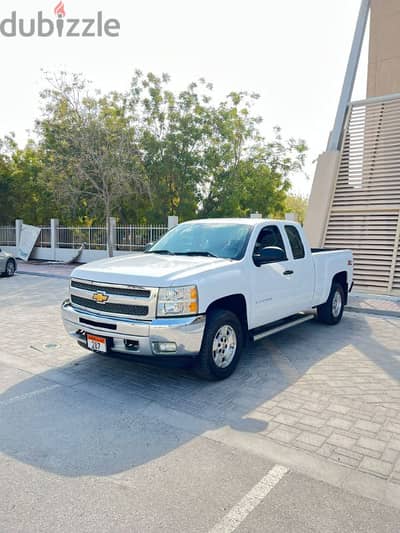 Chevrolet Silverado LT V8 2013 First Owner Low Millage Very Clean