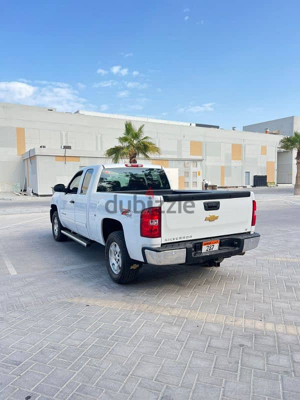 Chevrolet Silverado LT V8 2013 First Owner Low Millage Very Clean 5