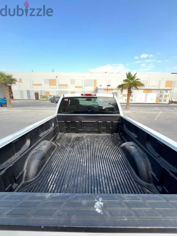 Chevrolet Silverado LT V8 2013 First Owner Low Millage Very Clean 8