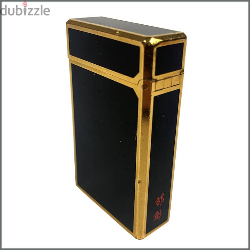 S. T. Dupont laque de chine lighter 0