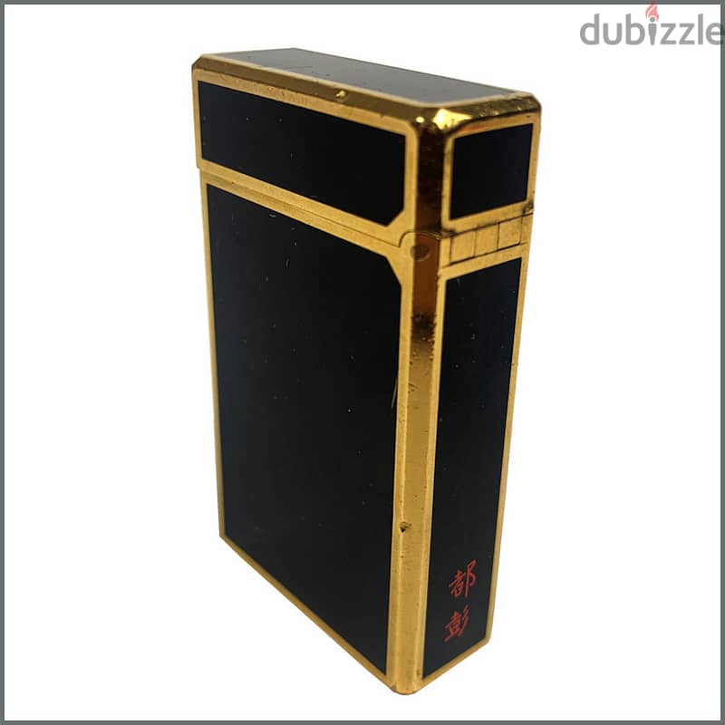 S. T. Dupont laque de chine lighter 2